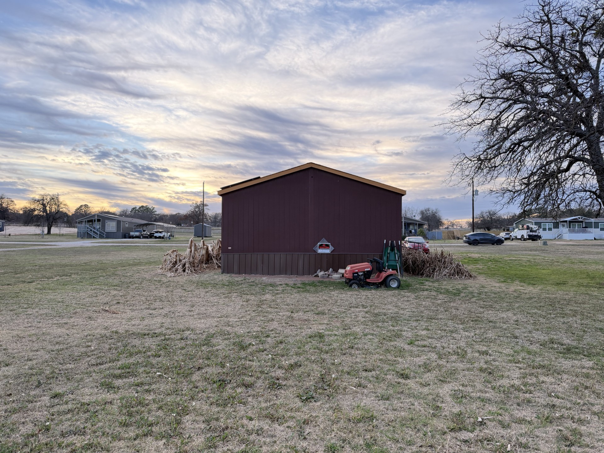 208 Farmhouse Springtown TX 76082