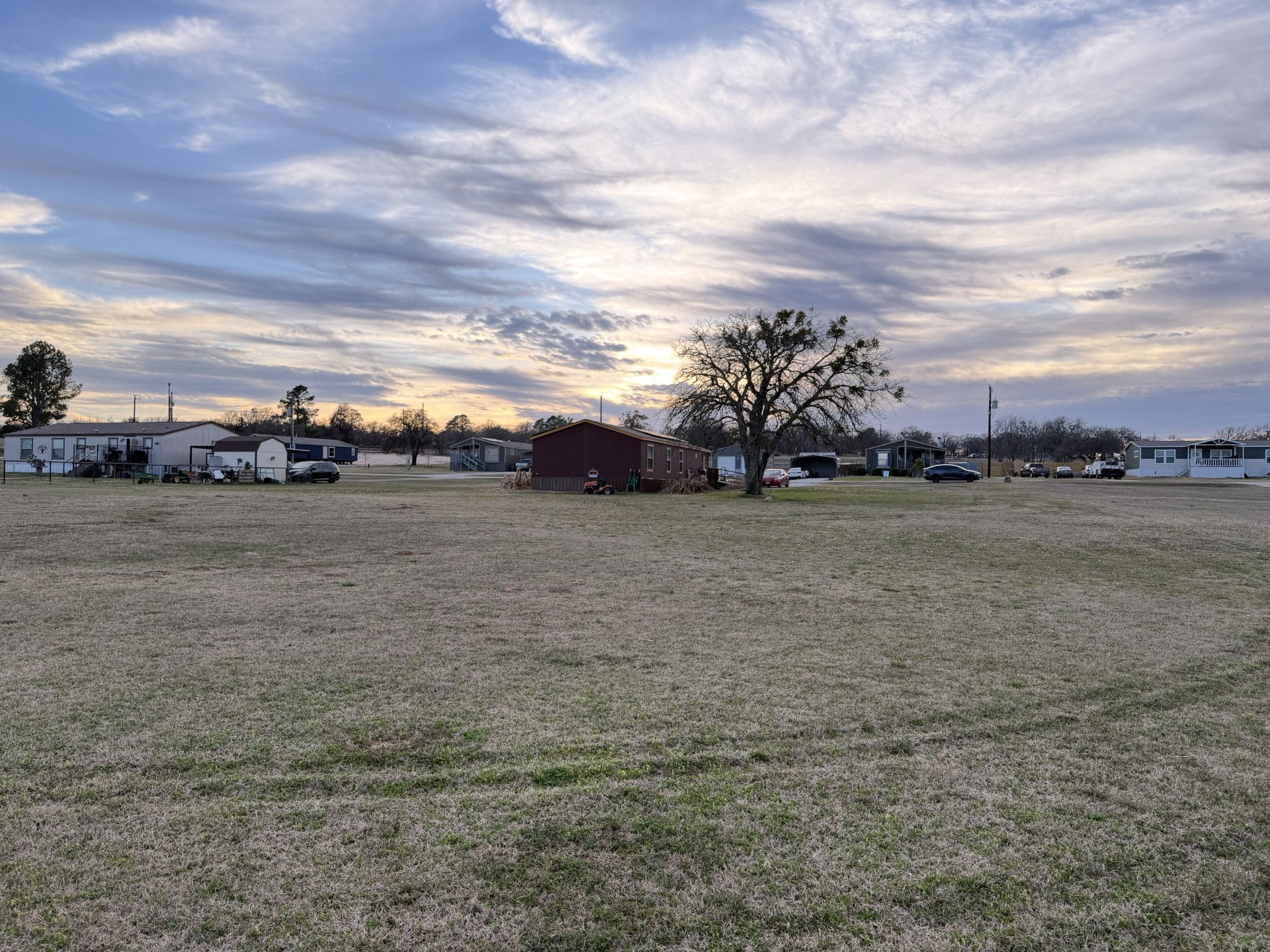 208 Farmhouse Springtown TX 76082