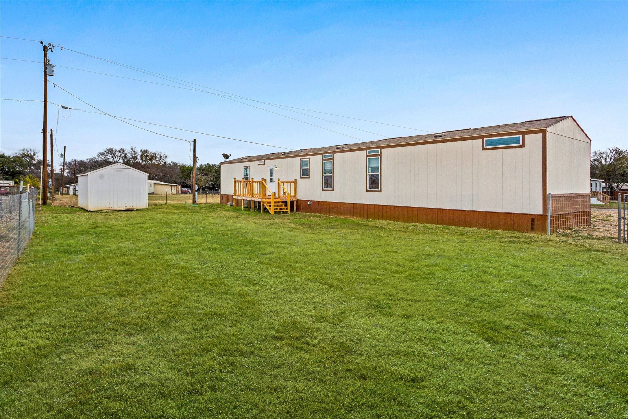 3210 Robinhood Drive Granbury TX 76048