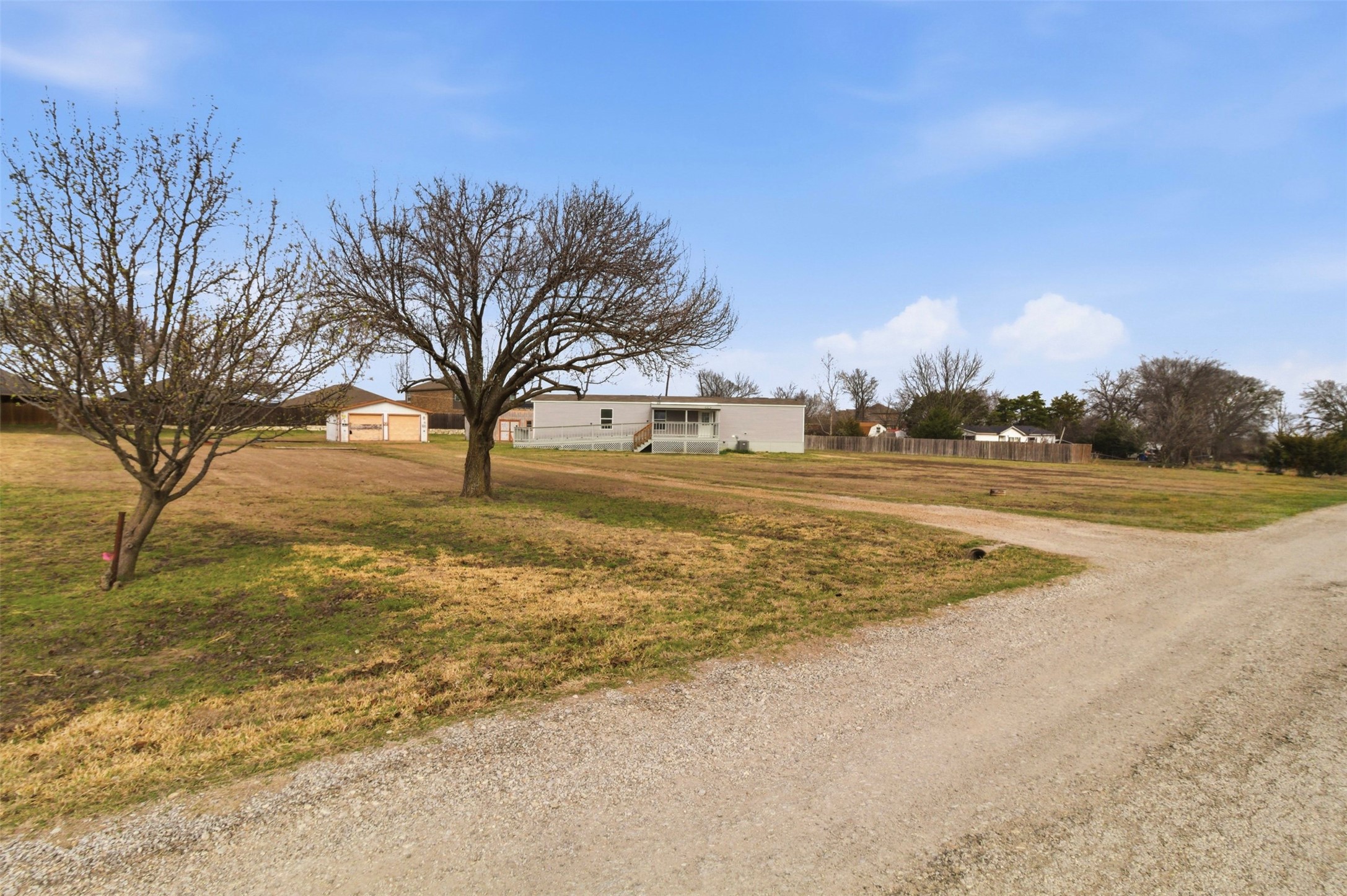 2511 Greenfield Princeton TX 75407