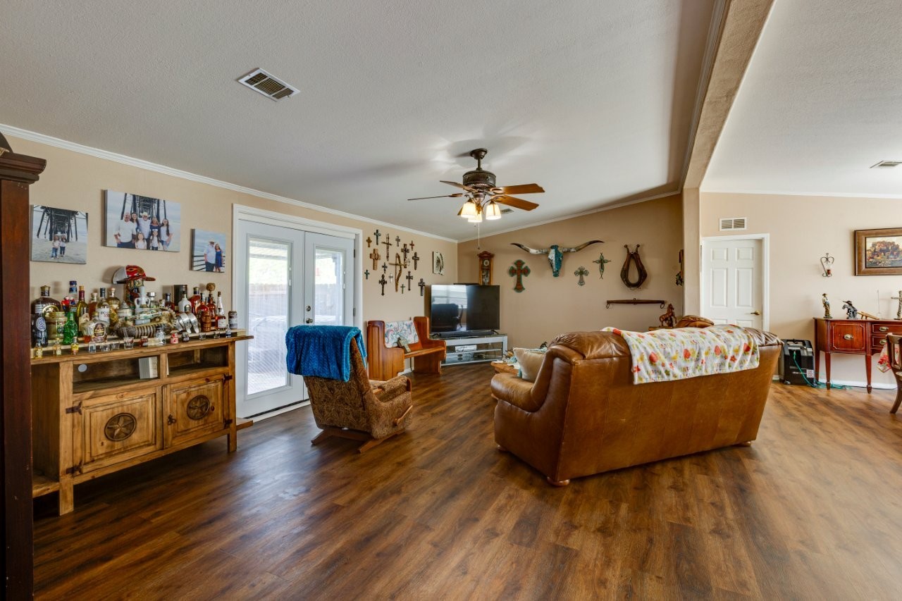 4880 Whitehead Road Midlothian TX 76065