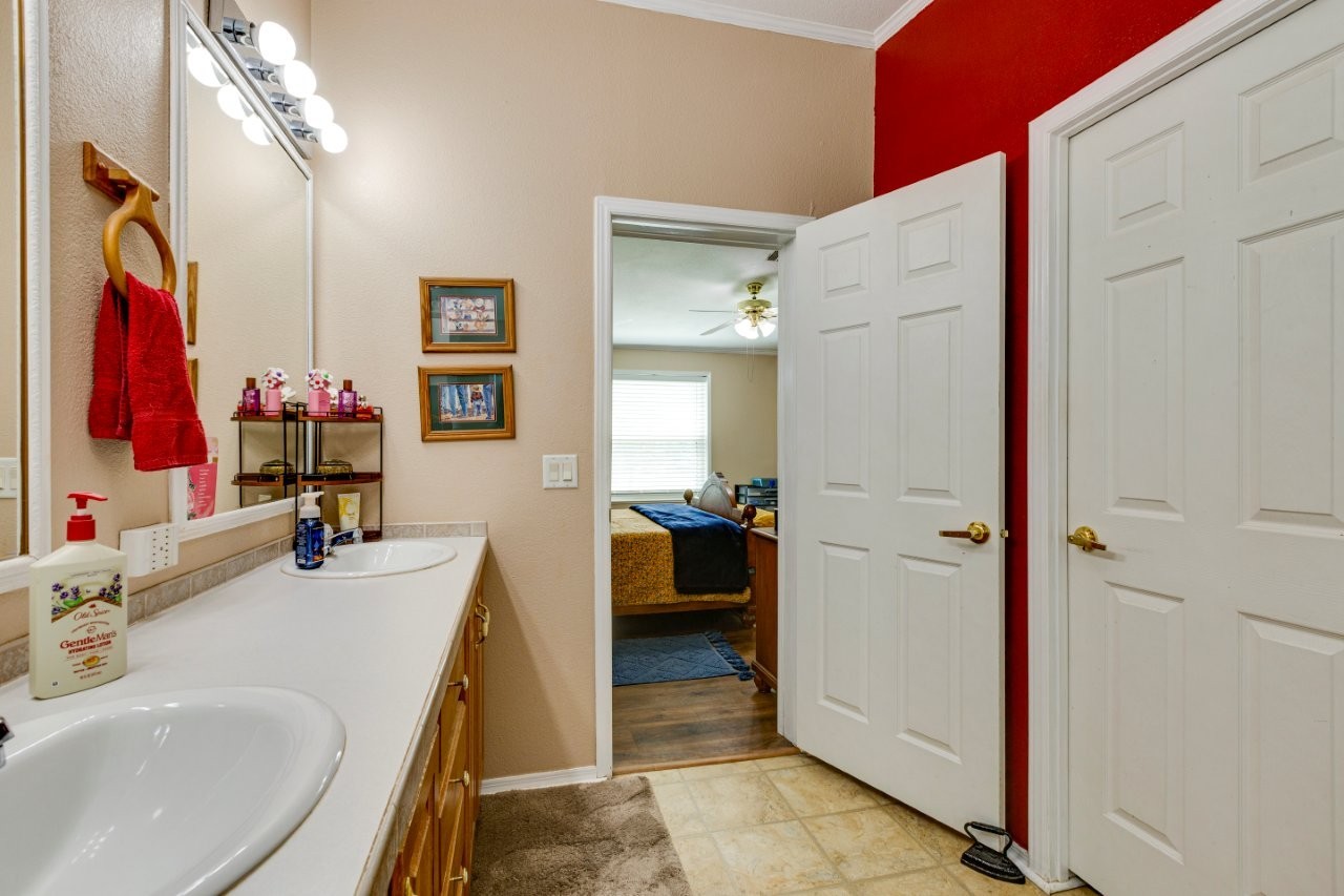 4880 Whitehead Road Midlothian TX 76065