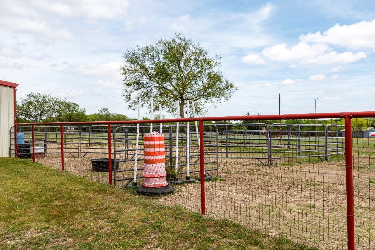 4880 Whitehead Road Midlothian TX 76065