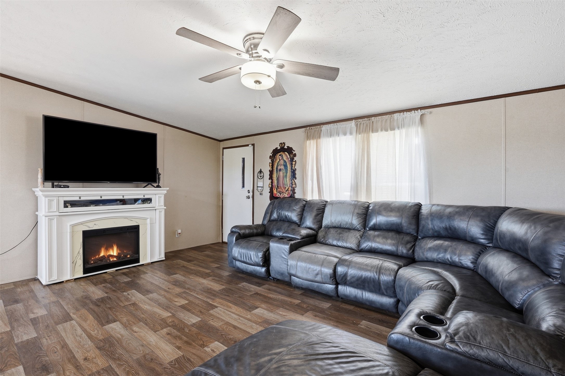 1420 Smooth Stone Drive Cleburne TX 76033