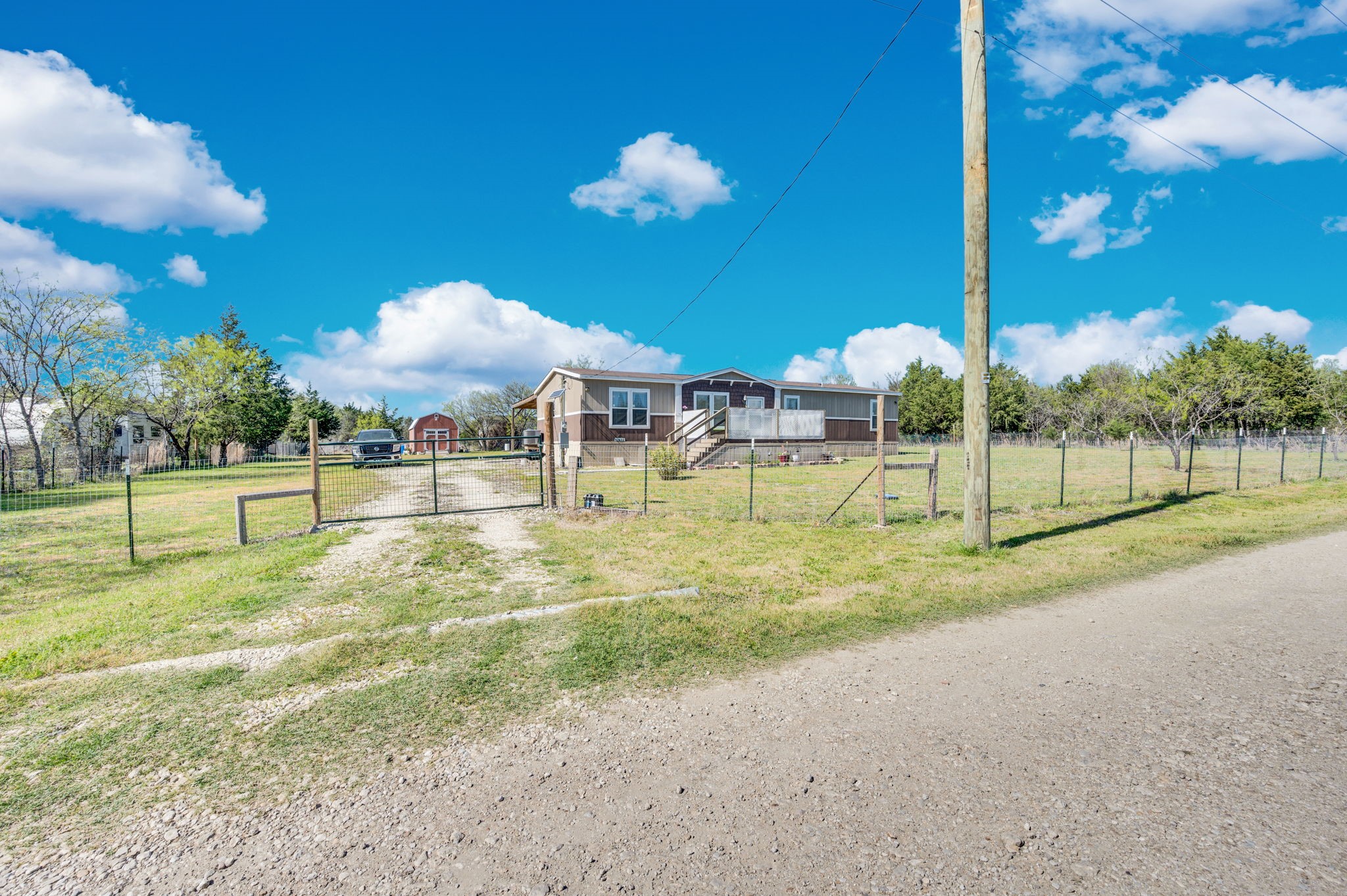 12032 County Road 0190 E Rice TX 75155