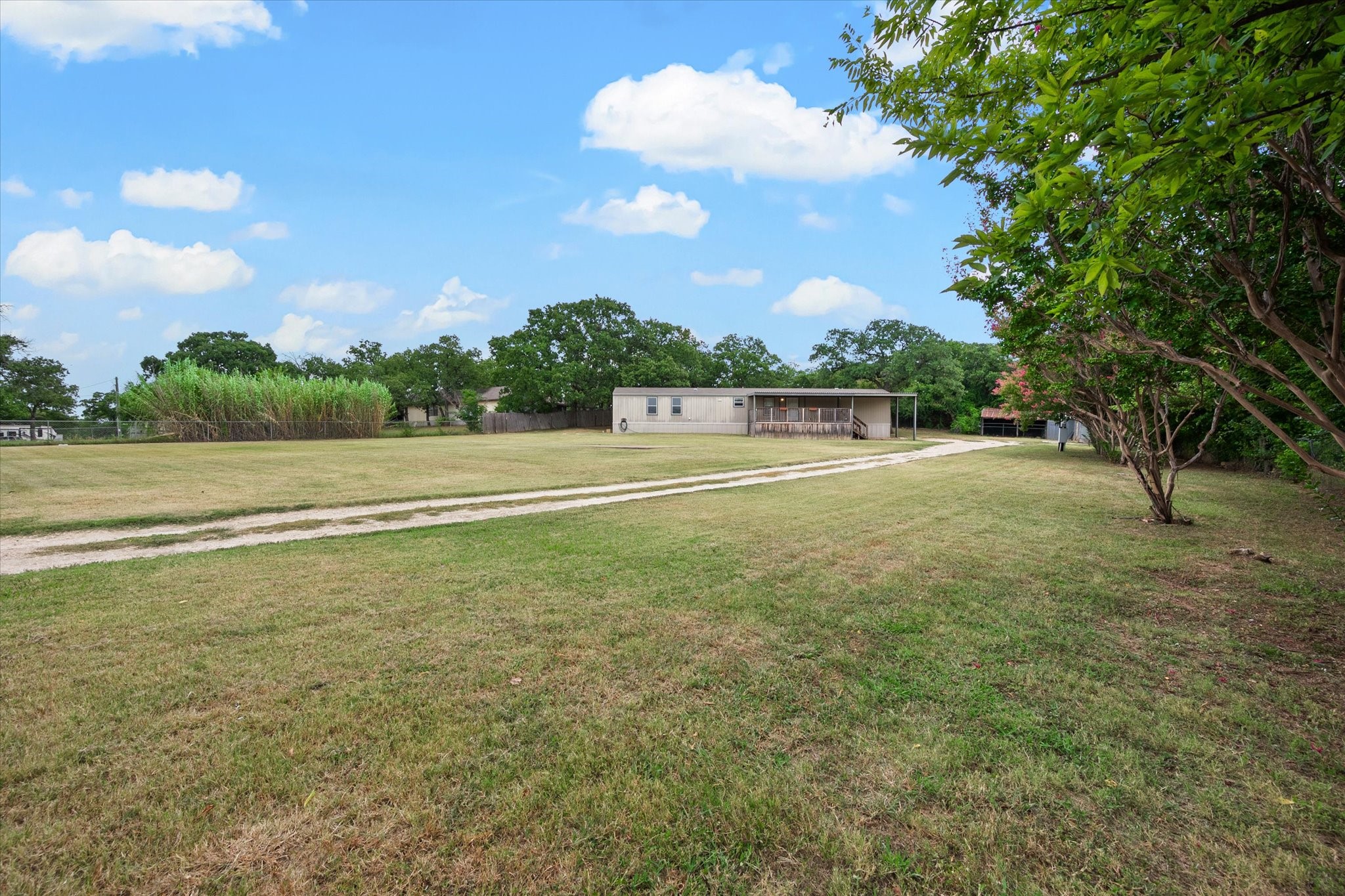 832 Green Valley Circle E Burleson TX 76028