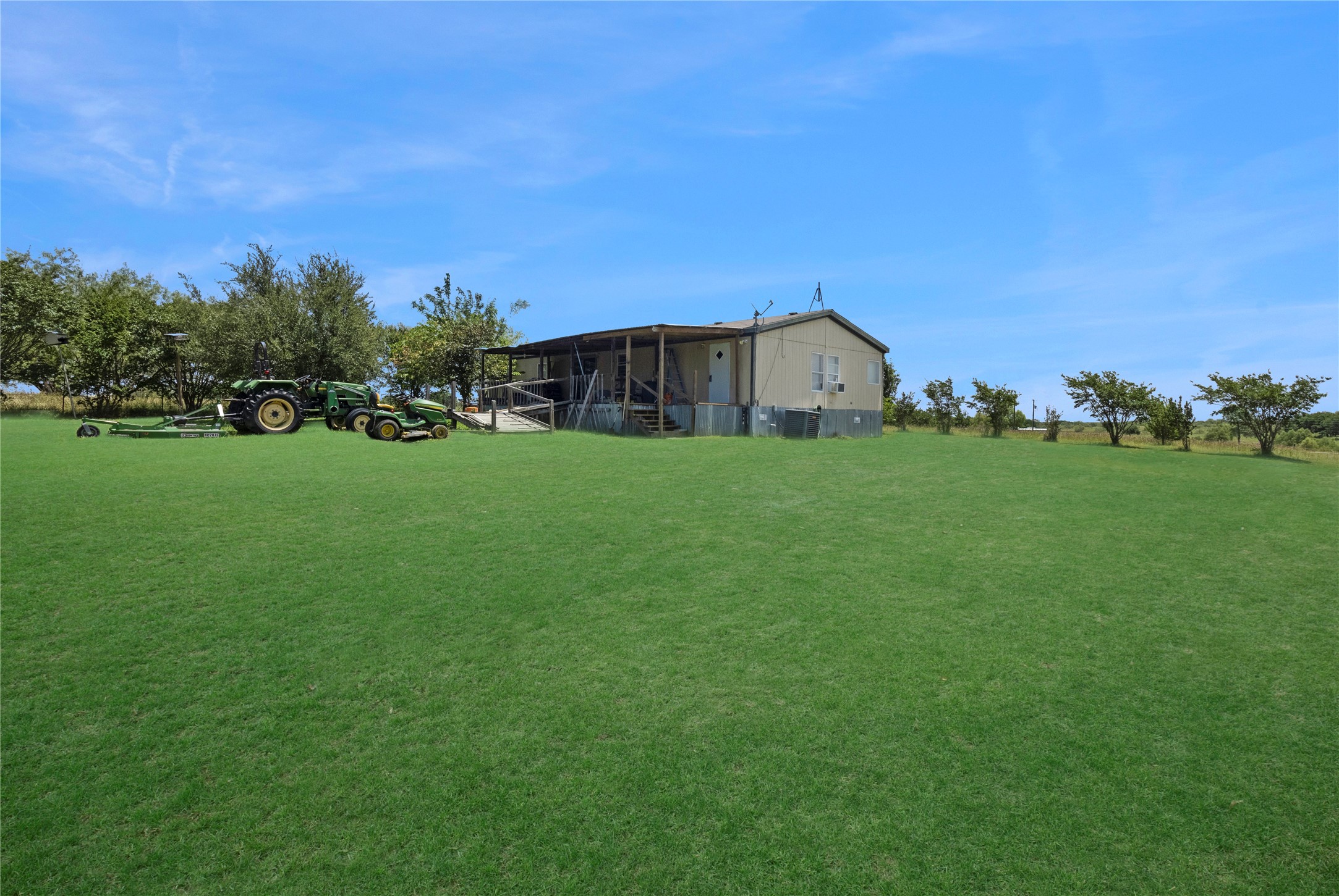 2001 Fm 1182 Ennis TX 75119