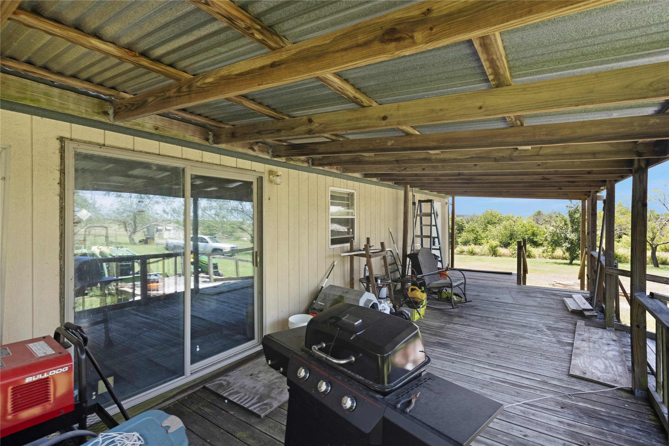 2001 Fm 1182 Ennis TX 75119