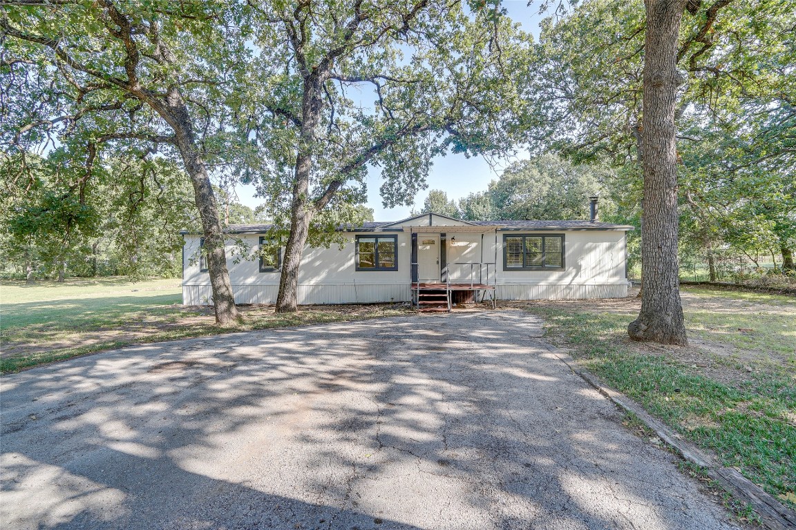 204 County Road 1303 Bridgeport TX 76426