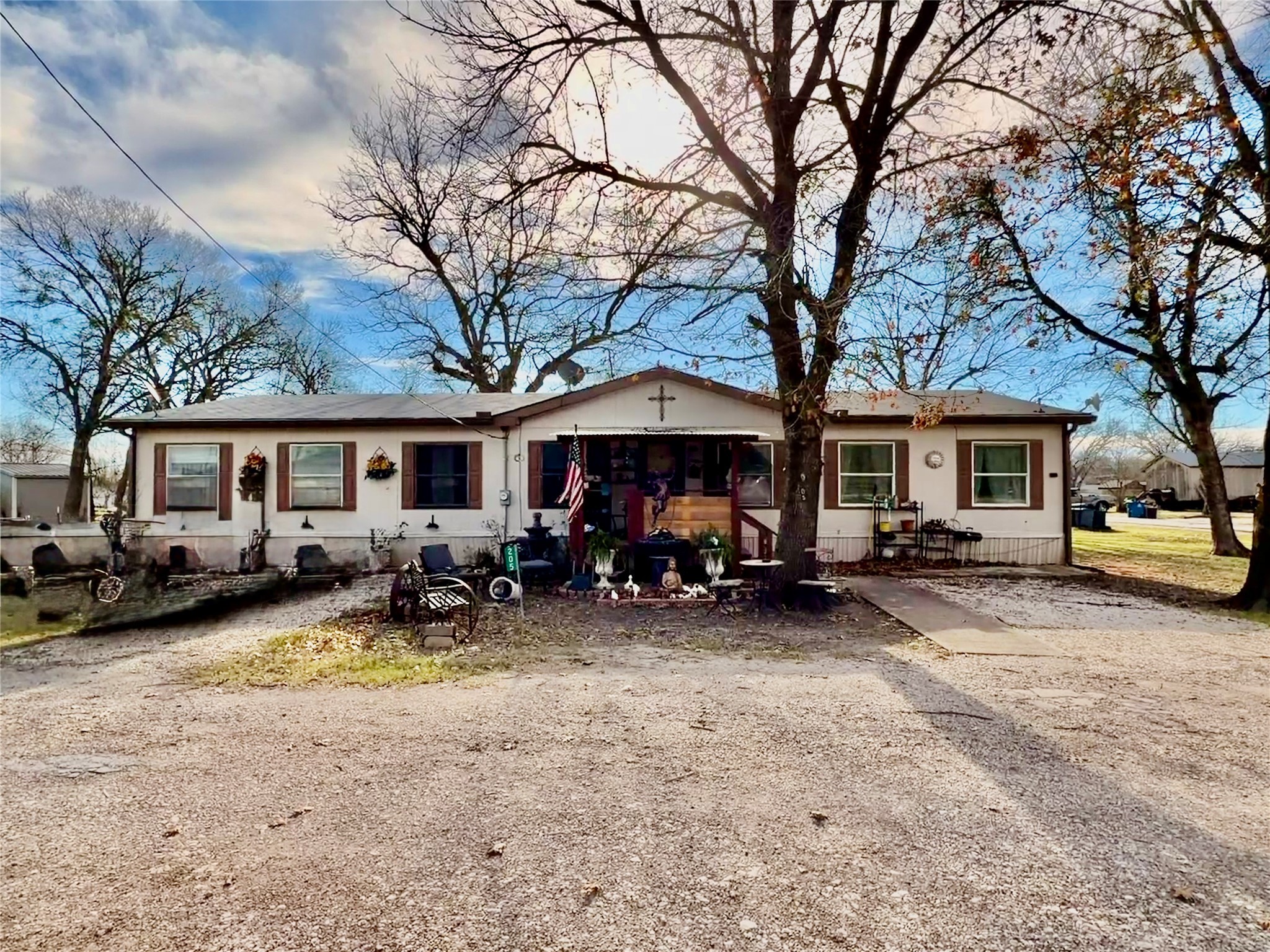 205 Hamilton Street Bynum TX 76631