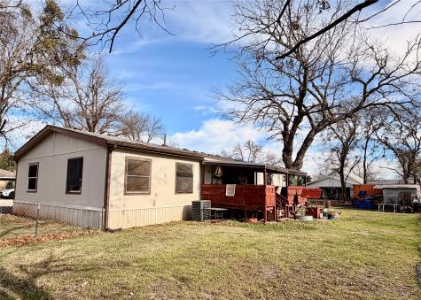 205 Hamilton Street Bynum TX 76631