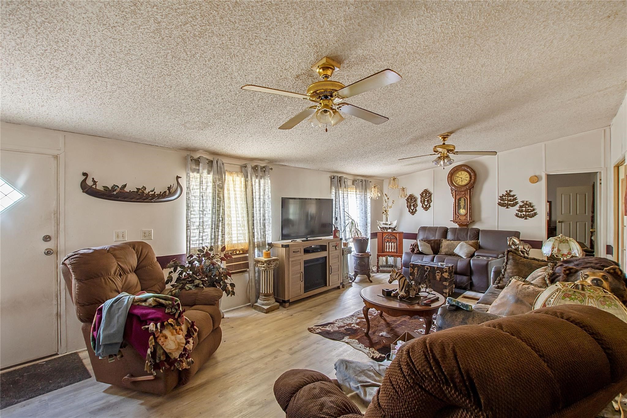 320 Gamble Street Emhouse TX 75110