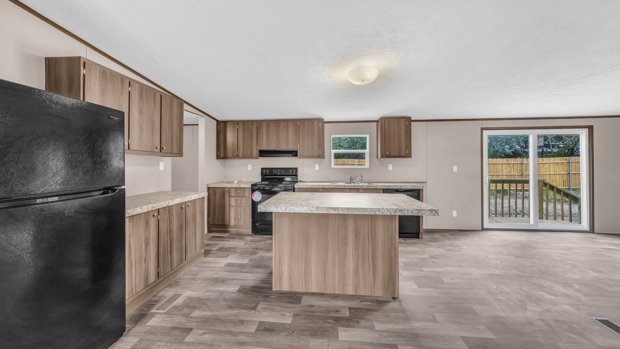 4800 Plum Bush Street Granbury TX 76048