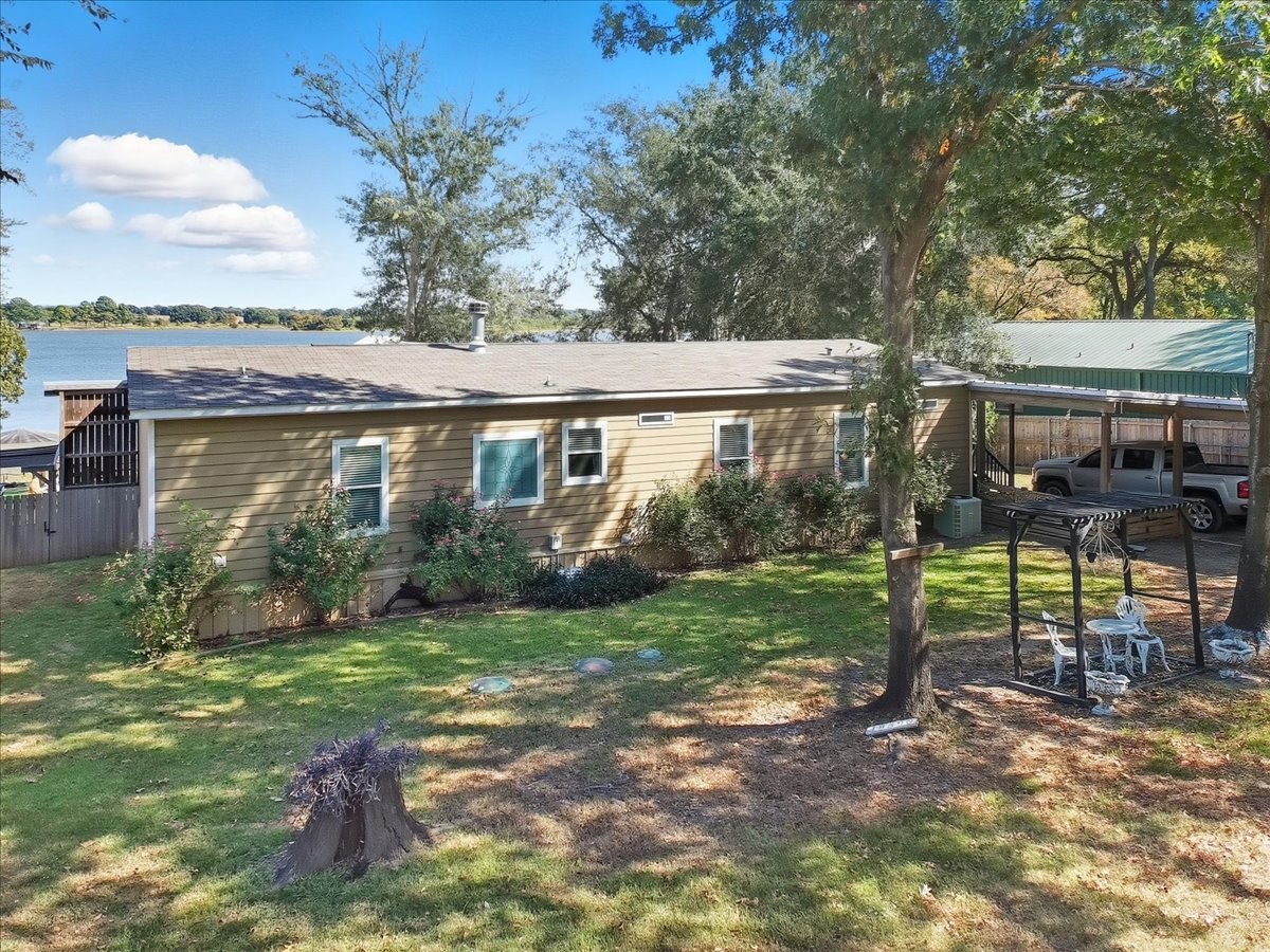 18390 Pine Drive Eustace TX 75124