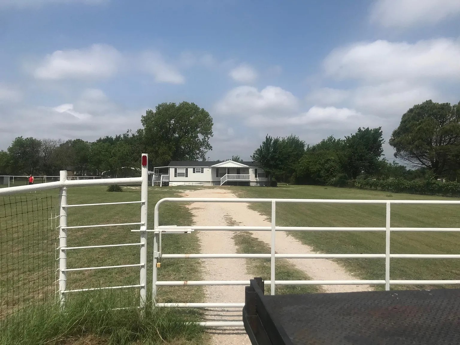 150 Oak Valley Lane Springtown TX 76082
