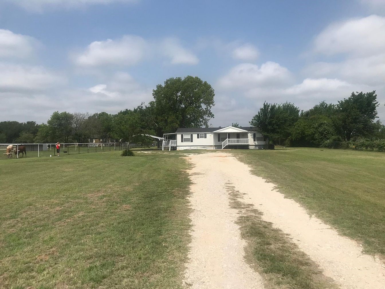 150 Oak Valley Lane Springtown TX 76082