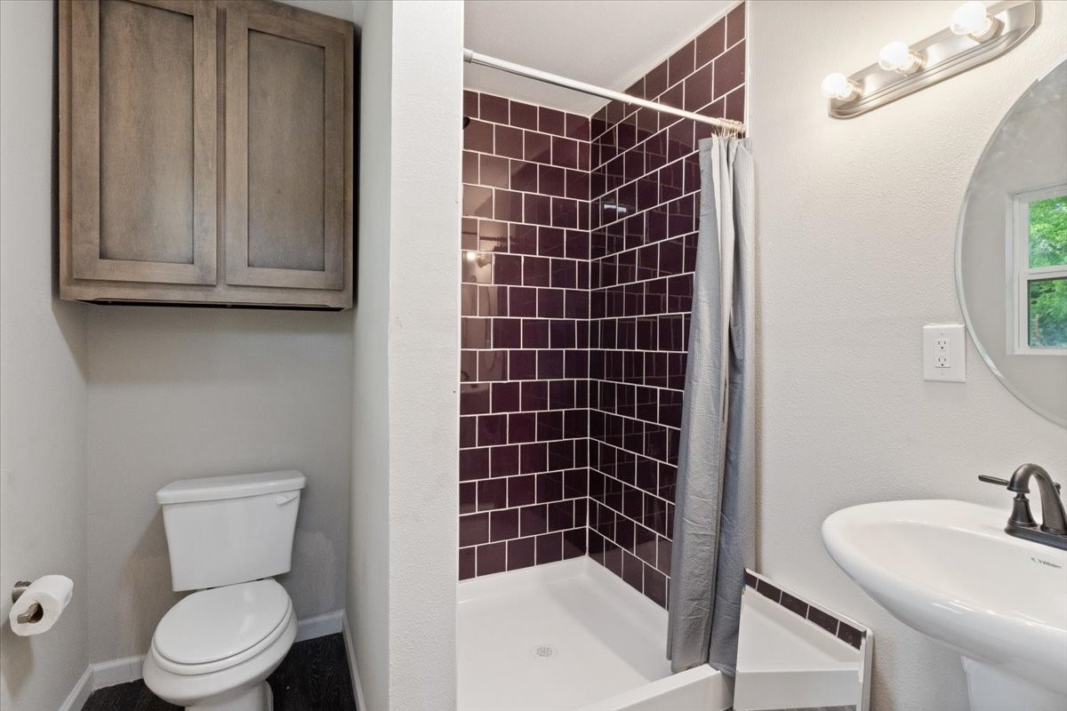 211 Kickapoo Trail Weatherford TX 76087