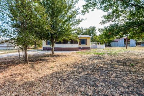 1520 County Road 616 Venus TX 76084