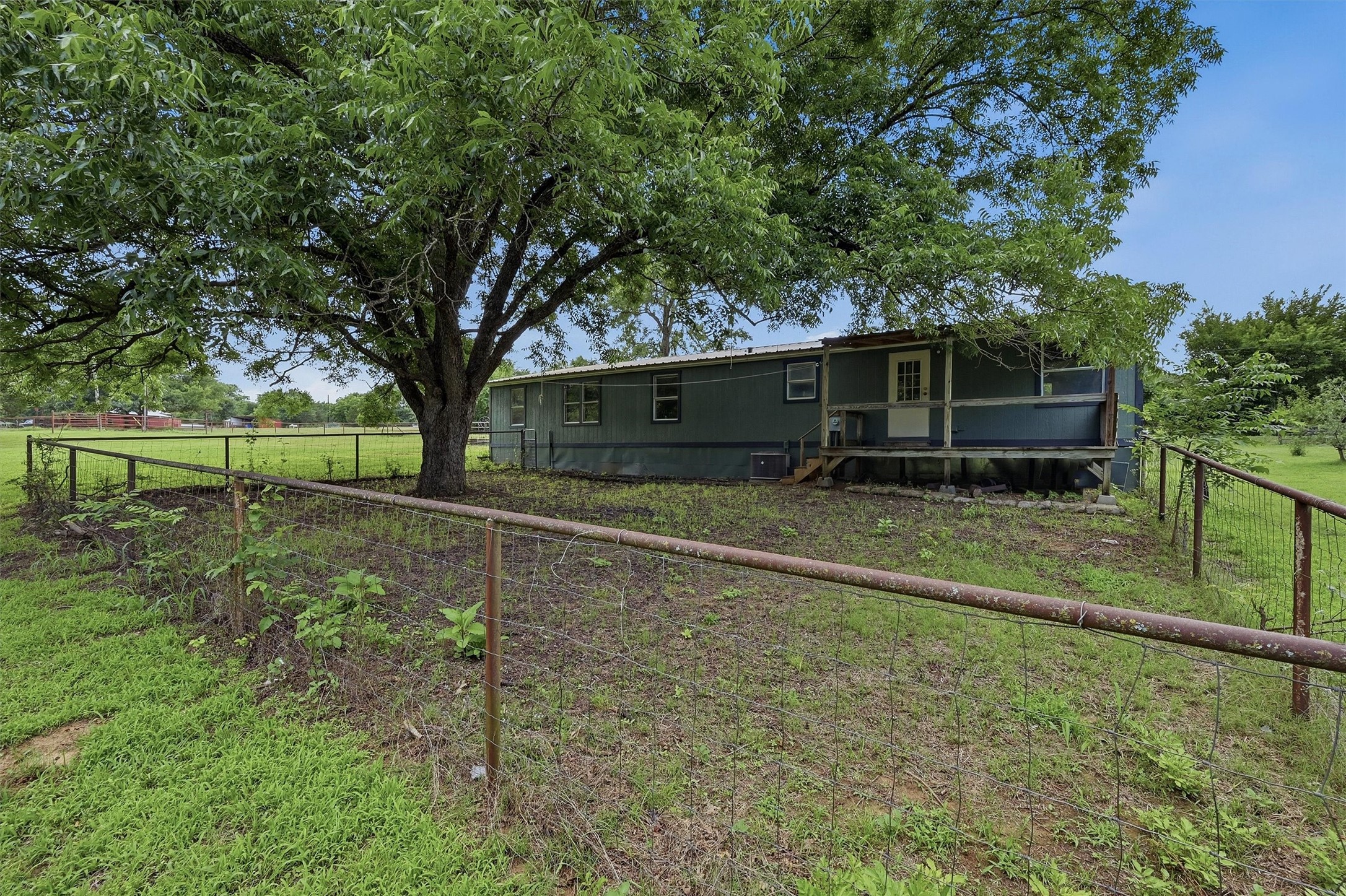 150 Gilbreath Road Sadler TX 76264