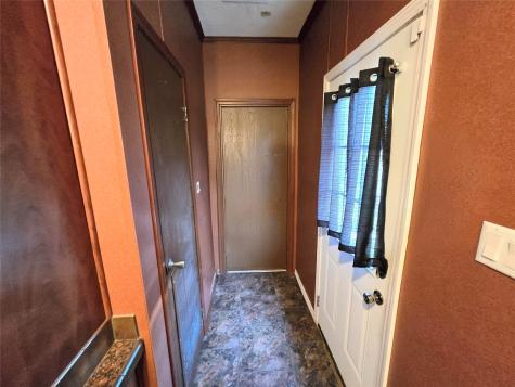 817 N Park Avenue Karnes City TX 78118