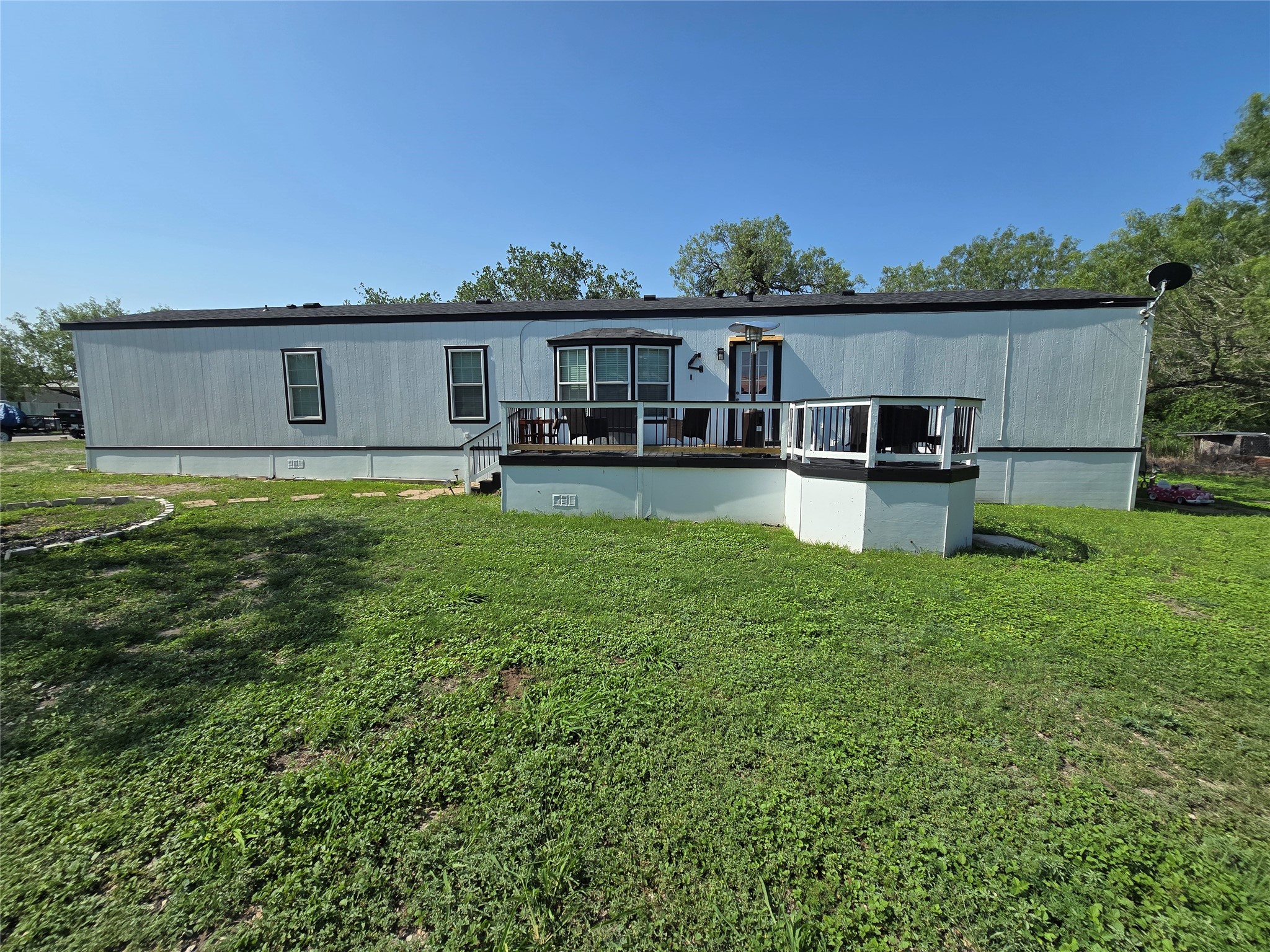 817 N Park Avenue Karnes City TX 78118