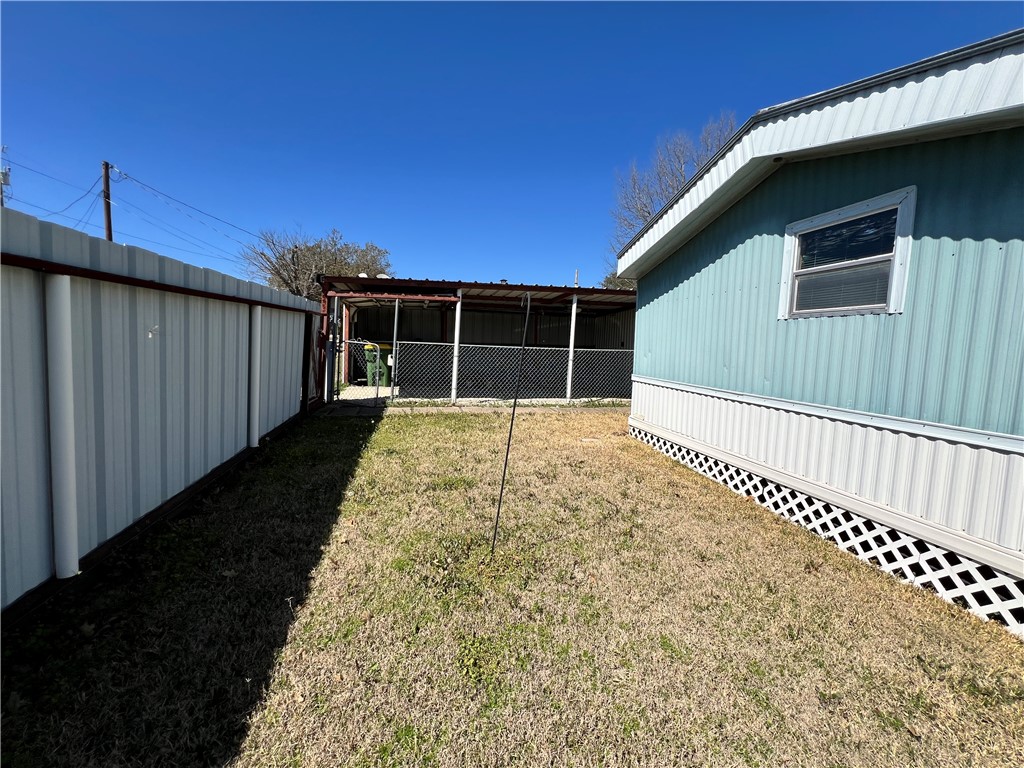 303 S Fairpark Street Riesel TX 76682