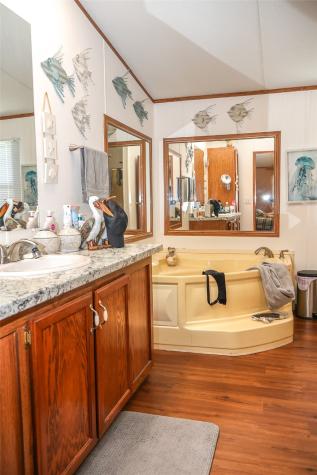 500 N Greenville Road Nevada TX 75173