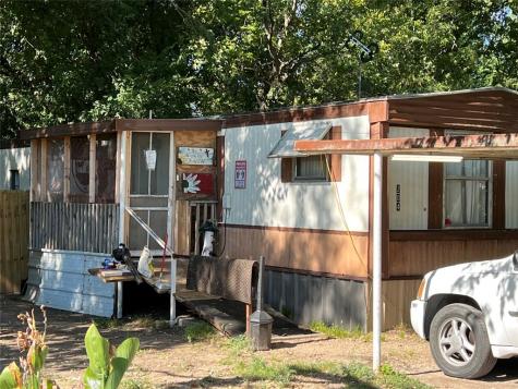 204 E Houston Street Bowie TX 76230