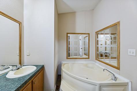 153 Buckboard Trail Weatherford TX 76087