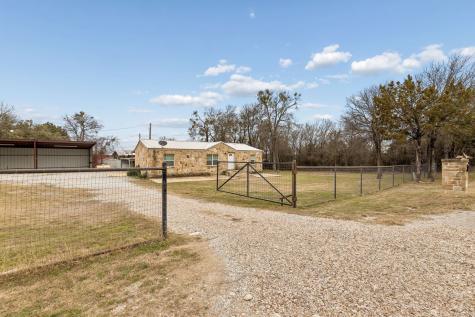153 Buckboard Trail Weatherford TX 76087