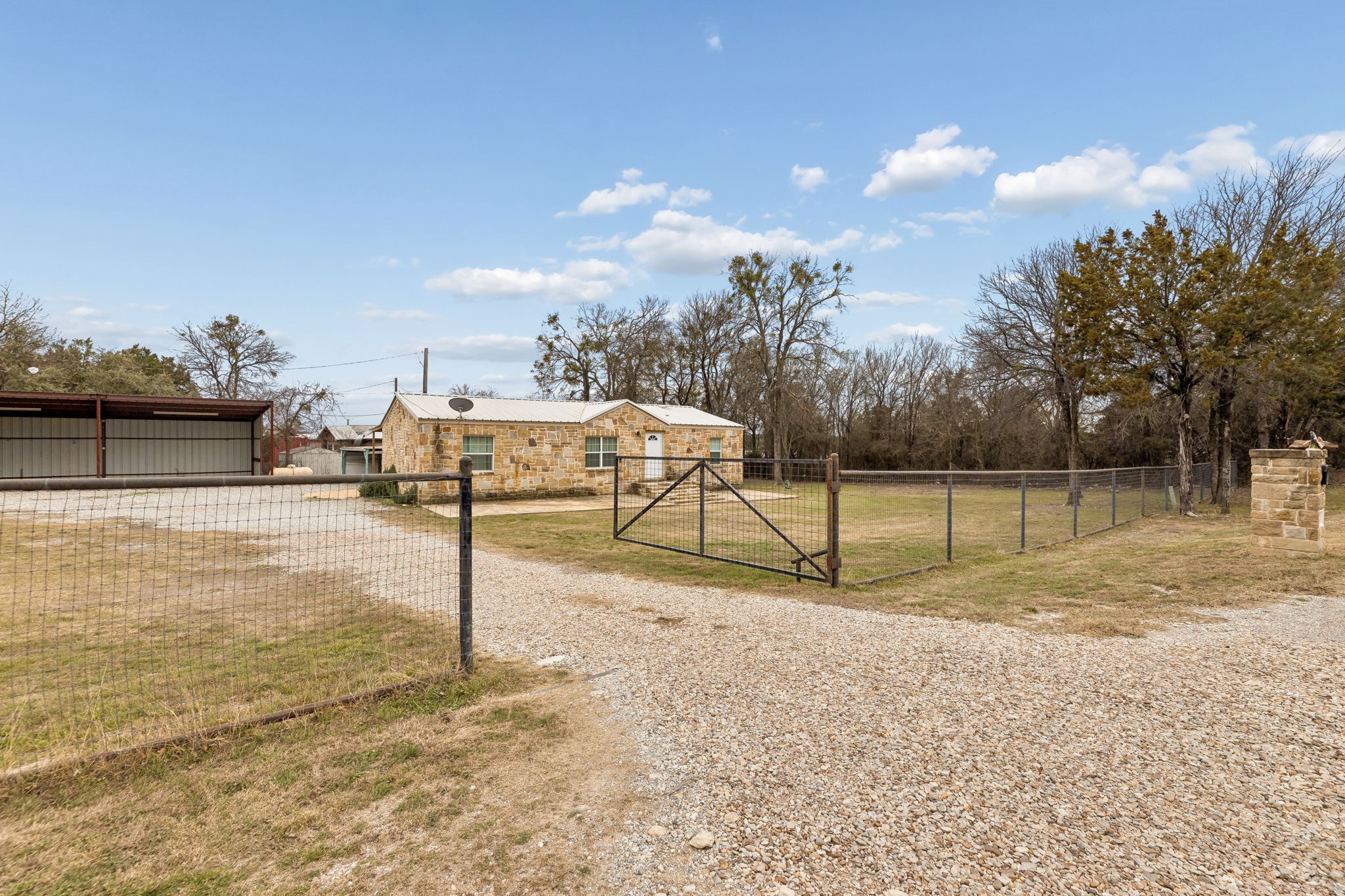 153 Buckboard Trail Weatherford TX 76087