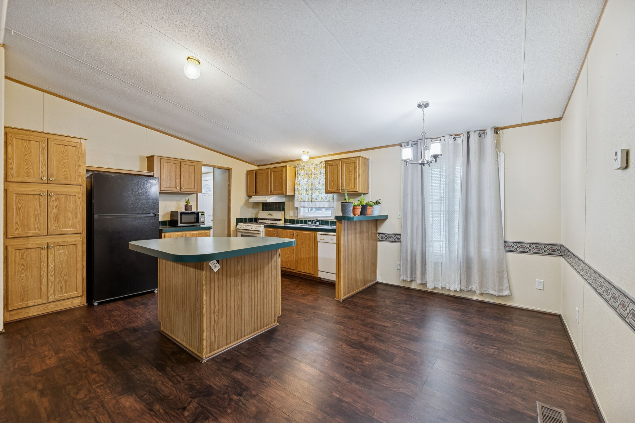 153 Buckboard Trail Weatherford TX 76087