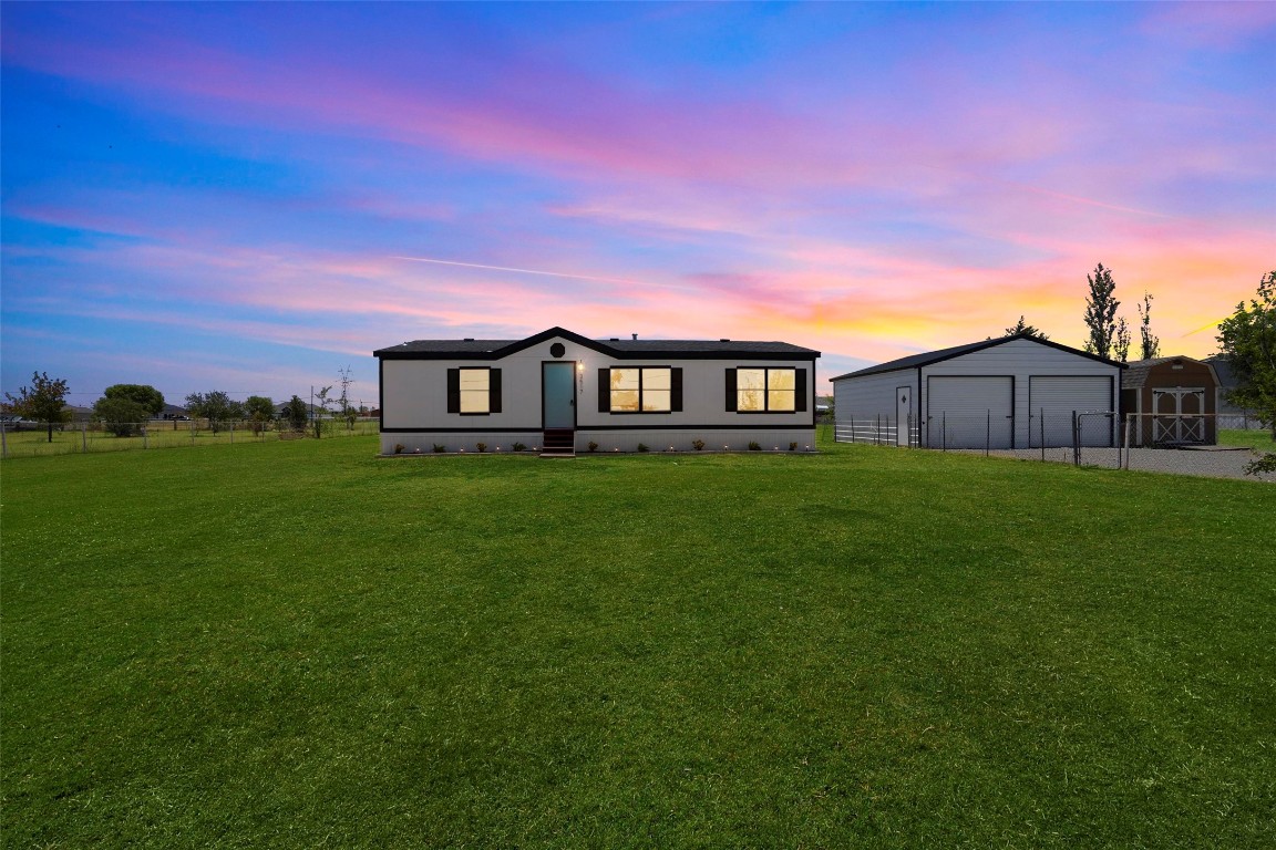 3517 County Road 911 Joshua TX 76058