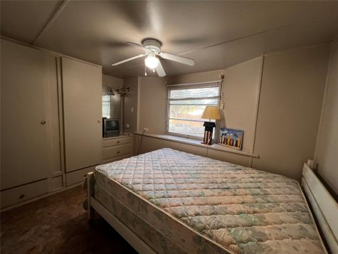 1036 Paradise Cove Road Pottsboro TX 75076