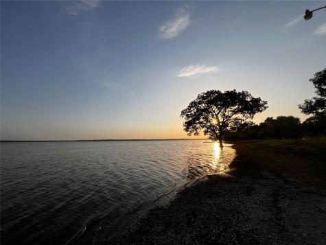 1036 Paradise Cove Road Pottsboro TX 75076