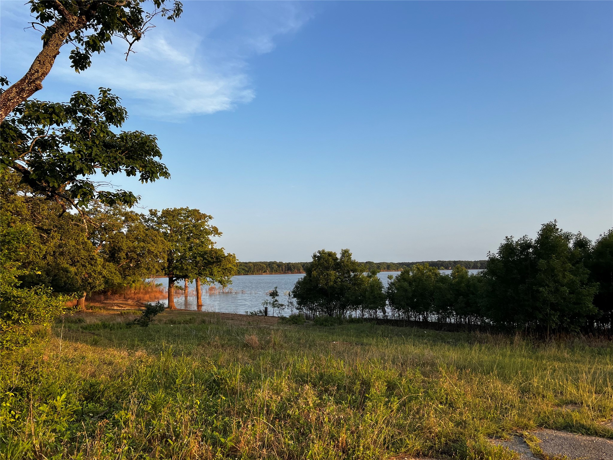 1036 Paradise Cove Road Pottsboro TX 75076