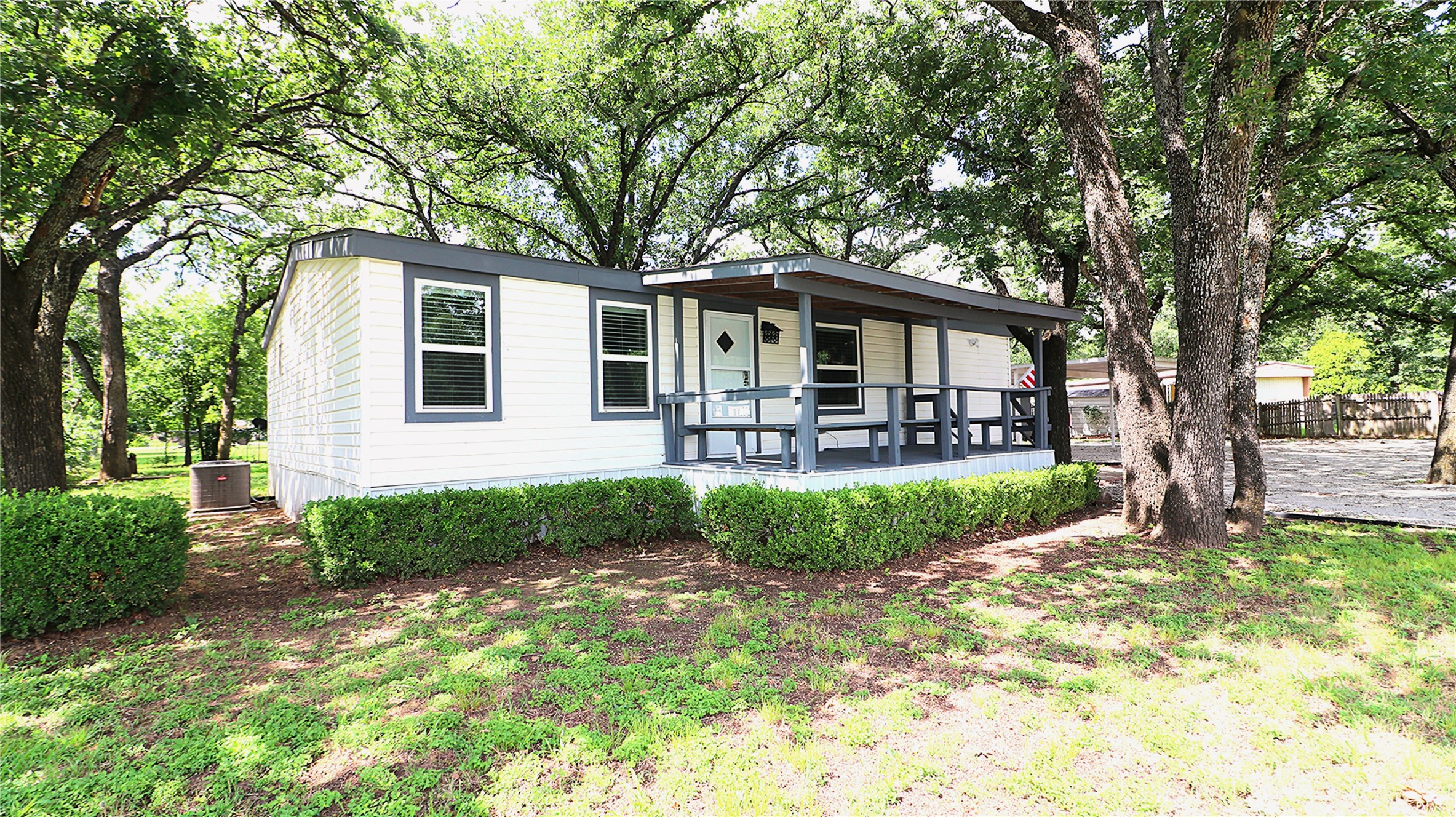 2008 Dorothy Drive Burleson TX 76028
