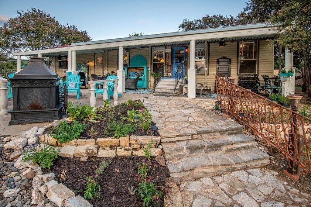 3211 Boynton Avenue Granbury TX 76049
