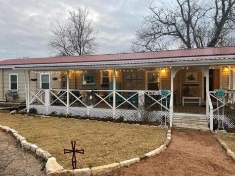 3211 Boynton Avenue Granbury TX 76049