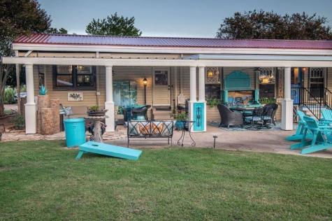 3211 Boynton Avenue Granbury TX 76049