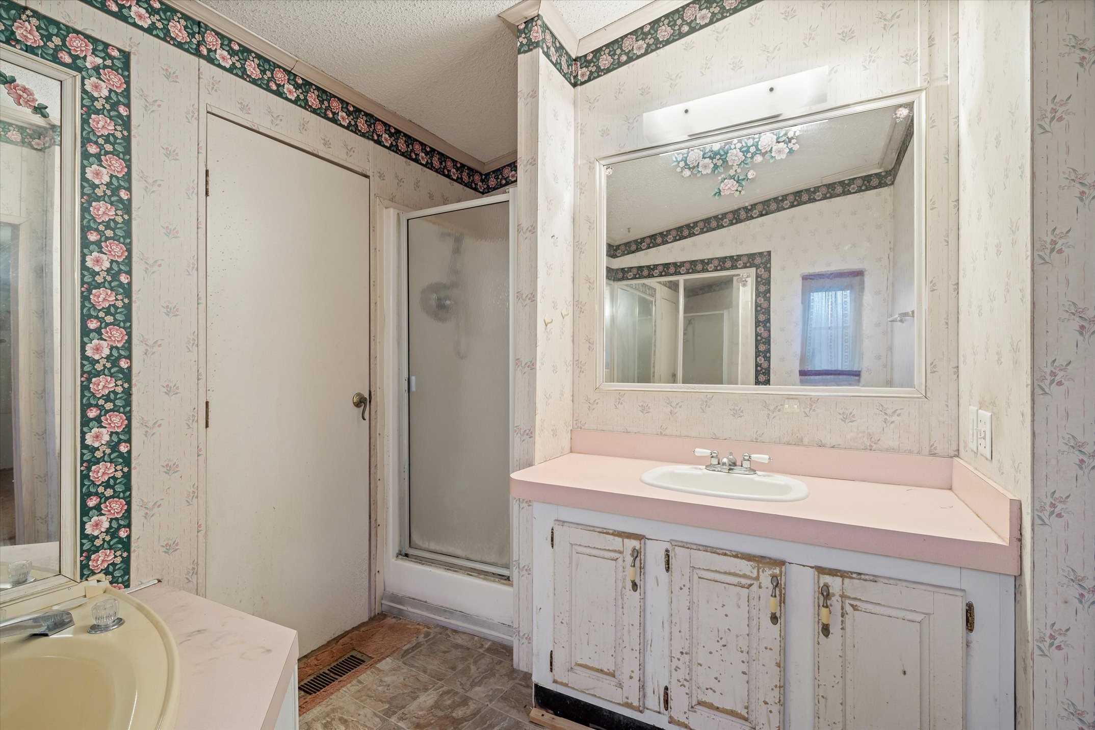 230 Vz County Road 3532 Wills Point TX 75169