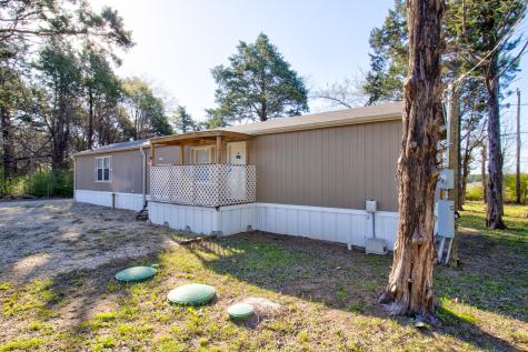 775 Whitaker Circle Gordonville TX 76245