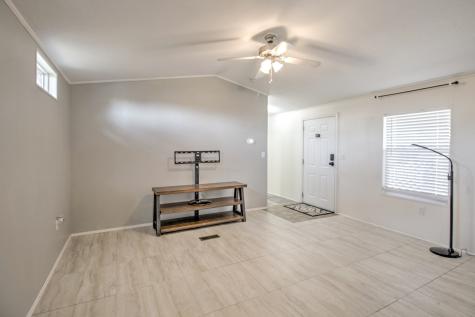 775 Whitaker Circle Gordonville TX 76245