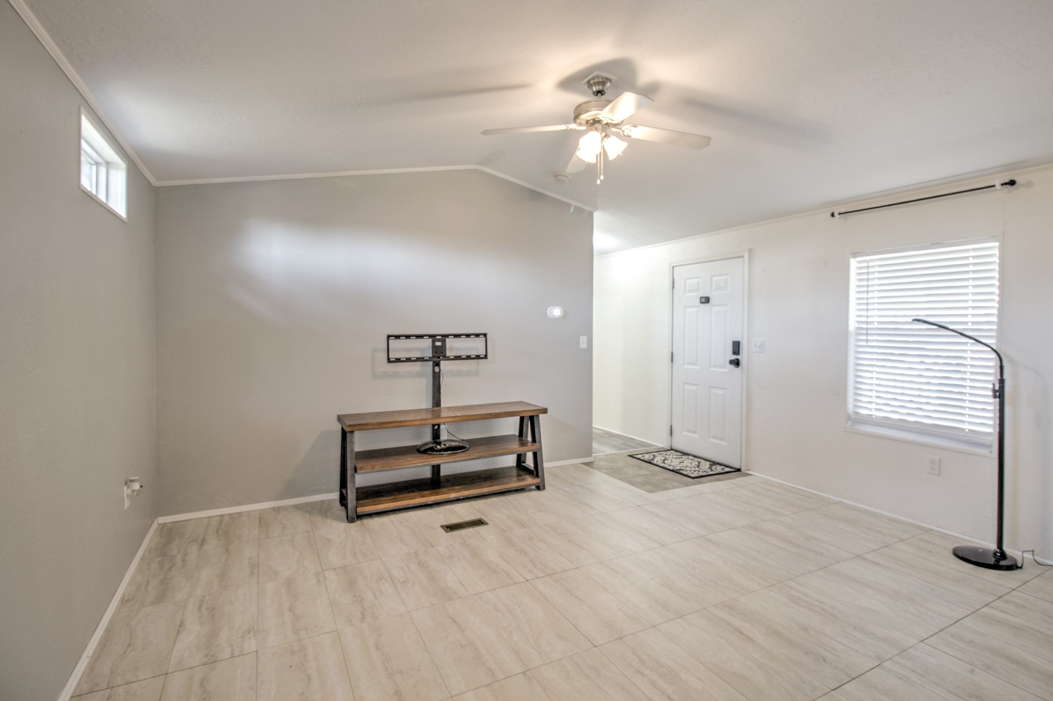 775 Whitaker Circle Gordonville TX 76245