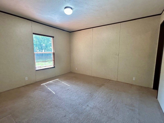 817 S 7th Avenue Teague TX 75860