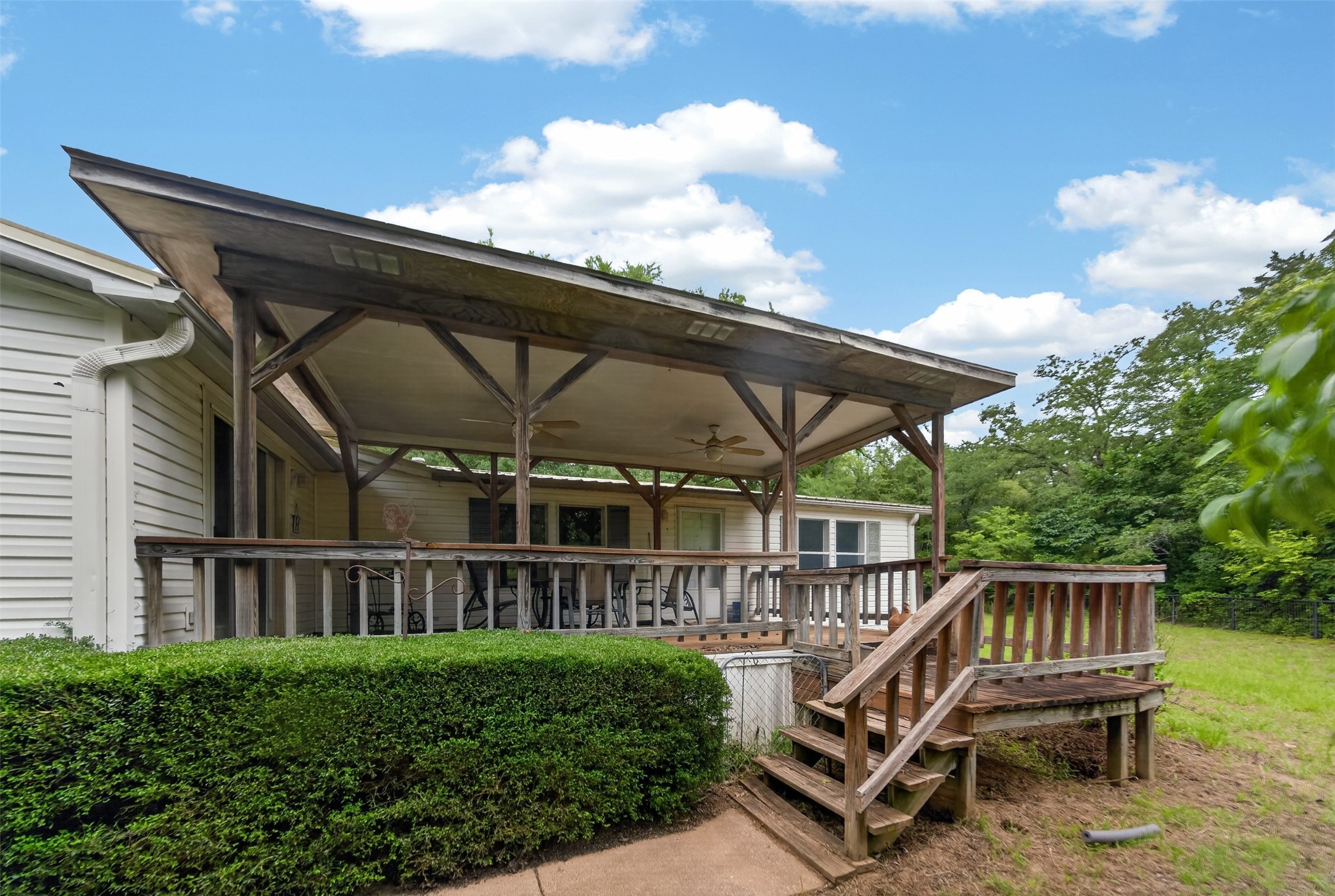 13314 County Road 4336 Larue TX 75770