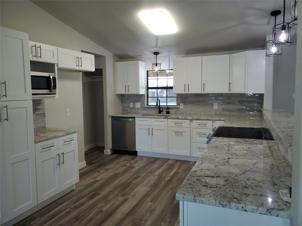 670 Rs County Road 1691 Lone Oak TX 75453