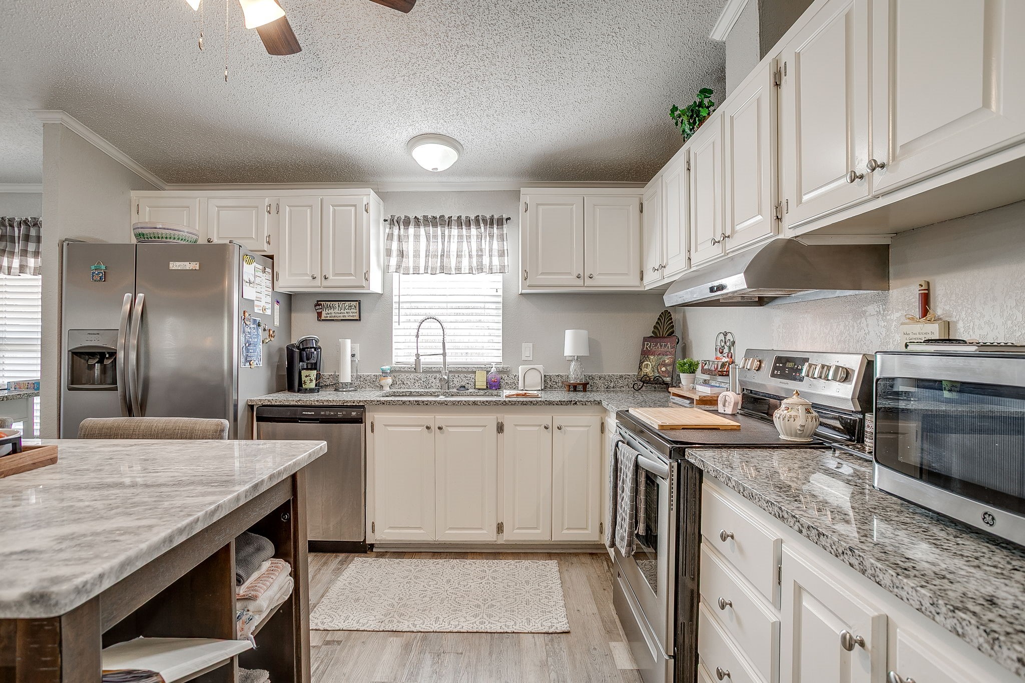 4505 Williams Drive Granbury TX 76049