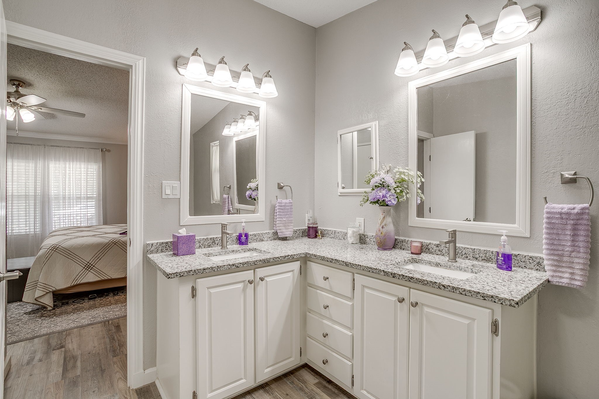 4505 Williams Drive Granbury TX 76049