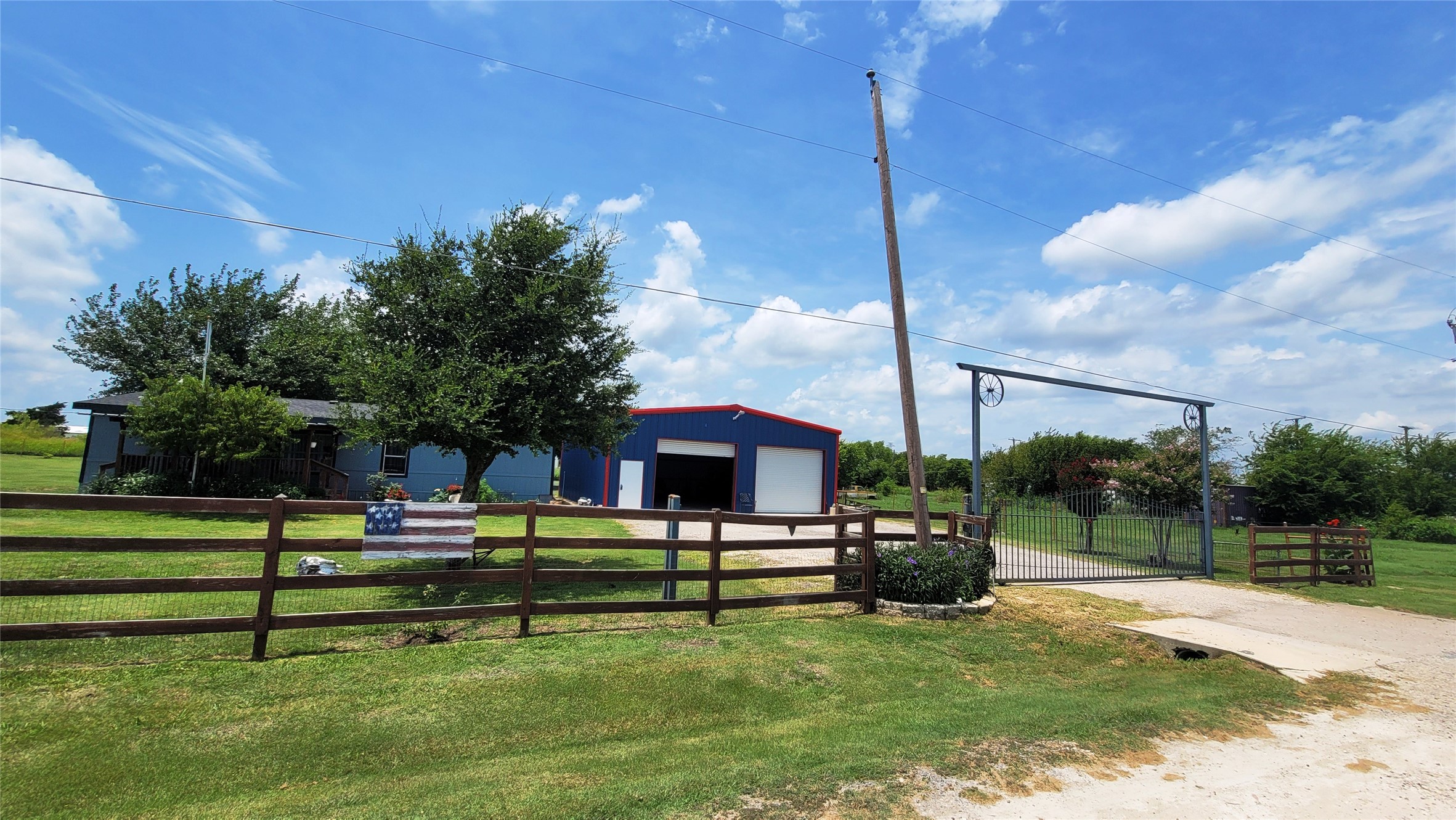 104 Mimosa Way Venus TX 76084